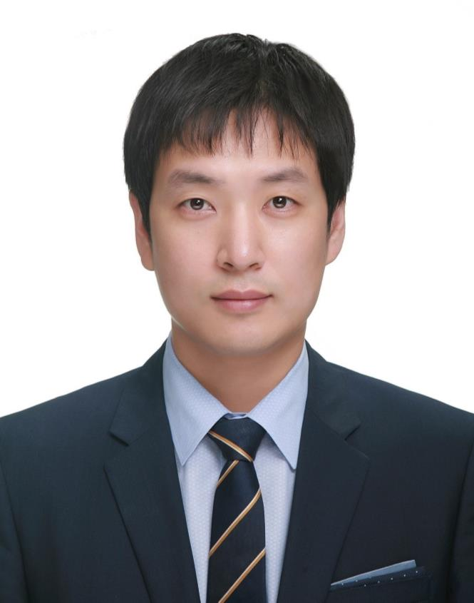 김태성 전문위원
