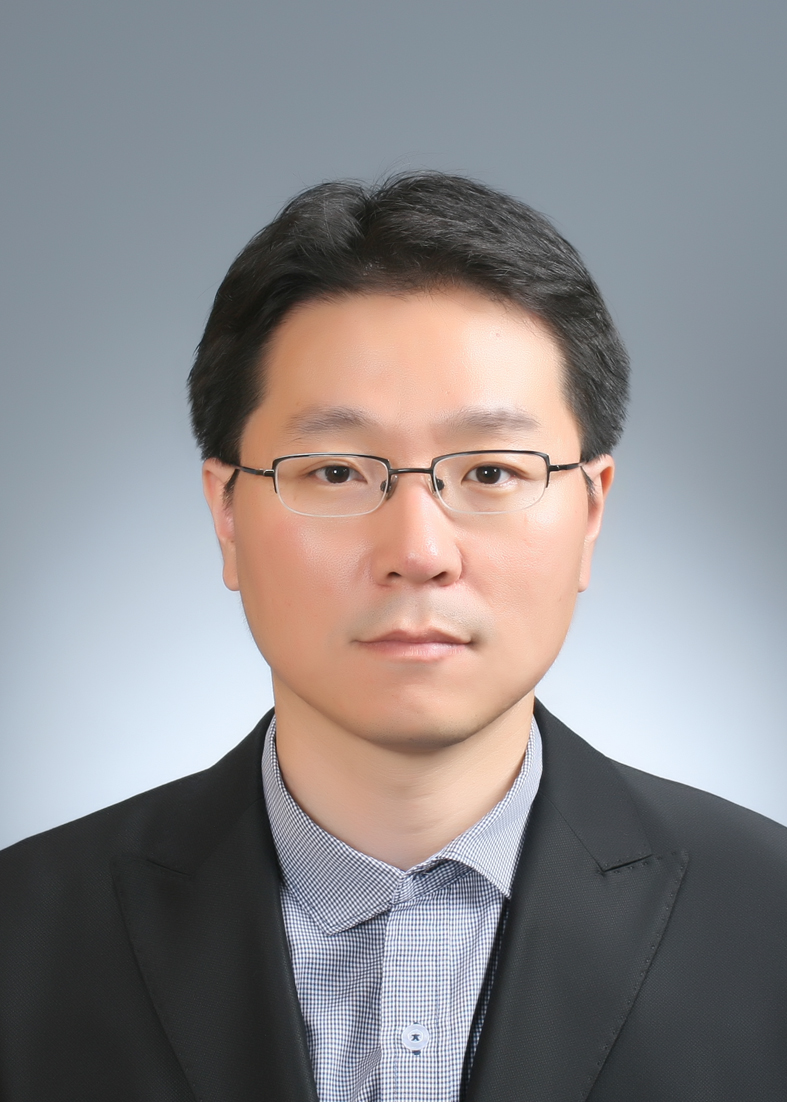 윤상욱 전문위원