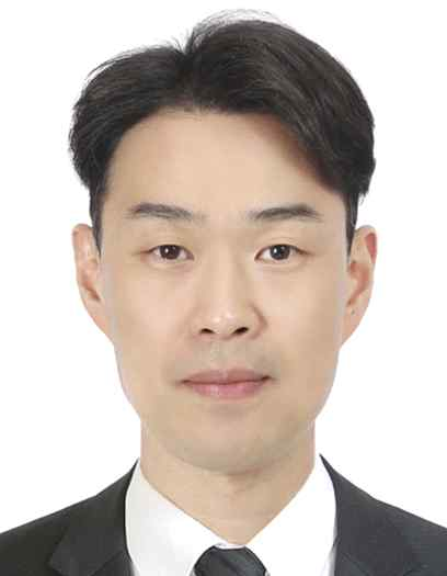 김용범 전문위원