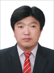 방용기 전문위원