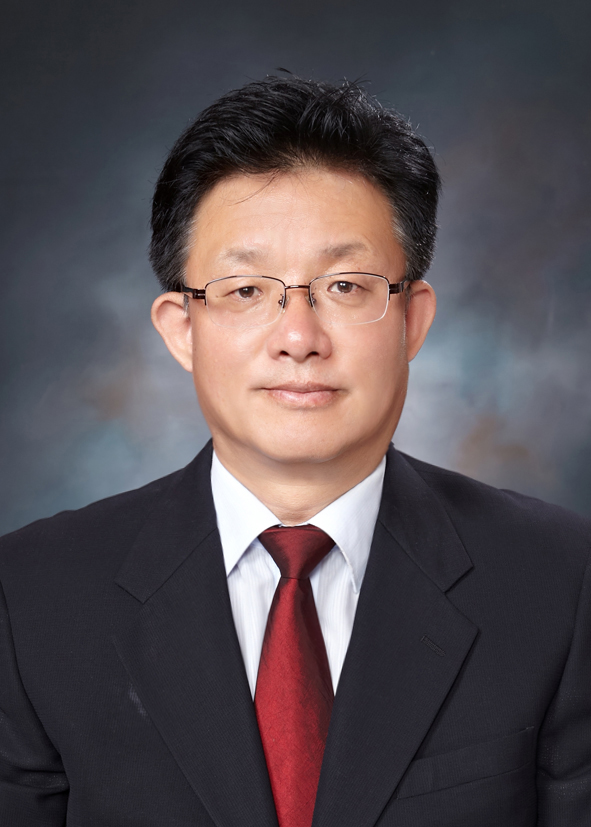 임윤성 전문위원