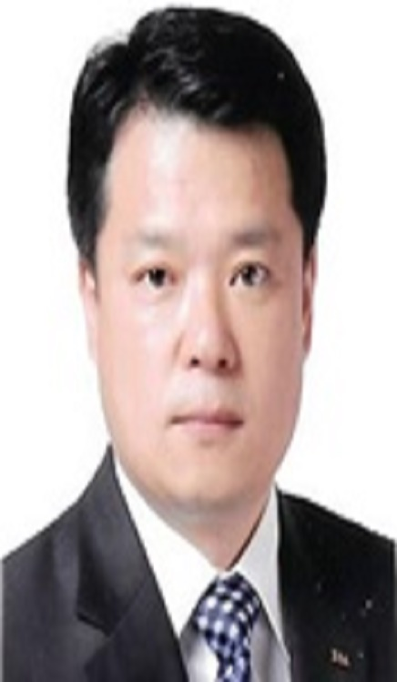 이동선 전문위원