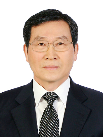 최윤용 전문위원